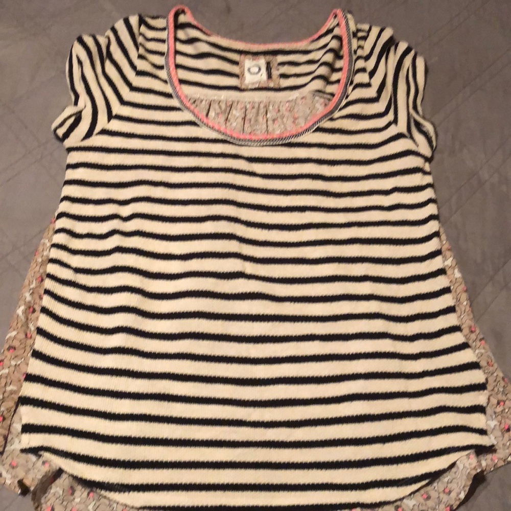 Anthropologie Striped & Patterned Top L
